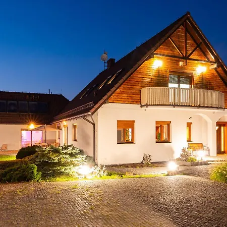 Villa Sielska Wellness & Pool Lipowiec Gorki Male (Silesia)
