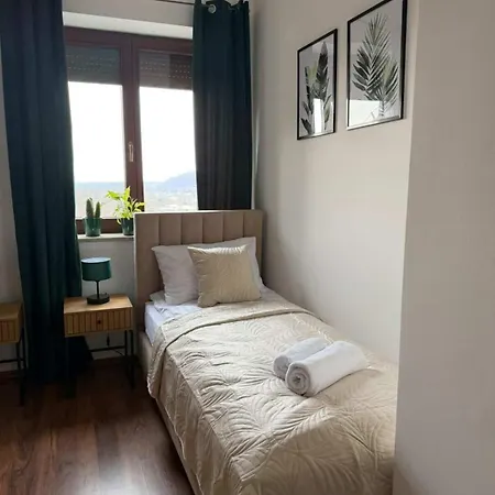 Sielska Wellness & Pool Lipowiec Villa *